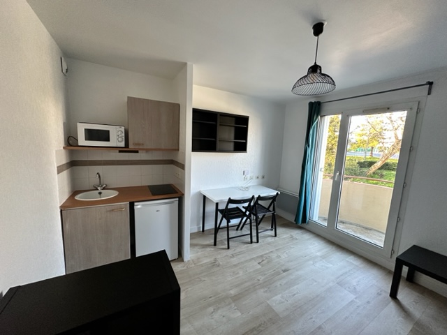Brest Studio meublée Kérinou/ Croix Rouge