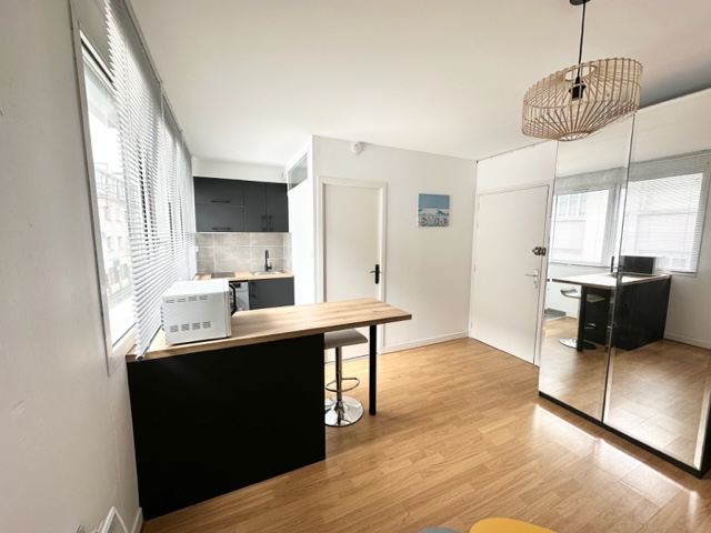 A louer Brest Jaurès Studio meublé 23M2