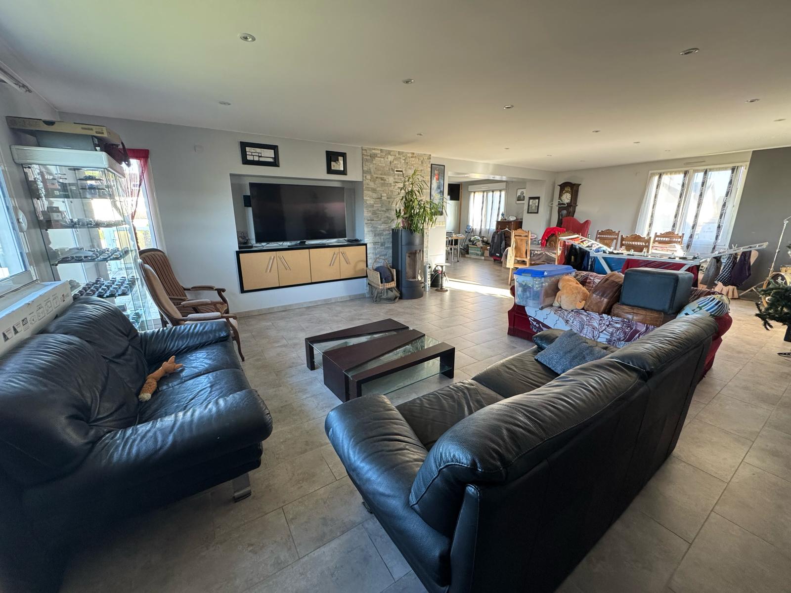 À VENDRE, BMO, GUILERS, MAISON T8 DE 230M²
