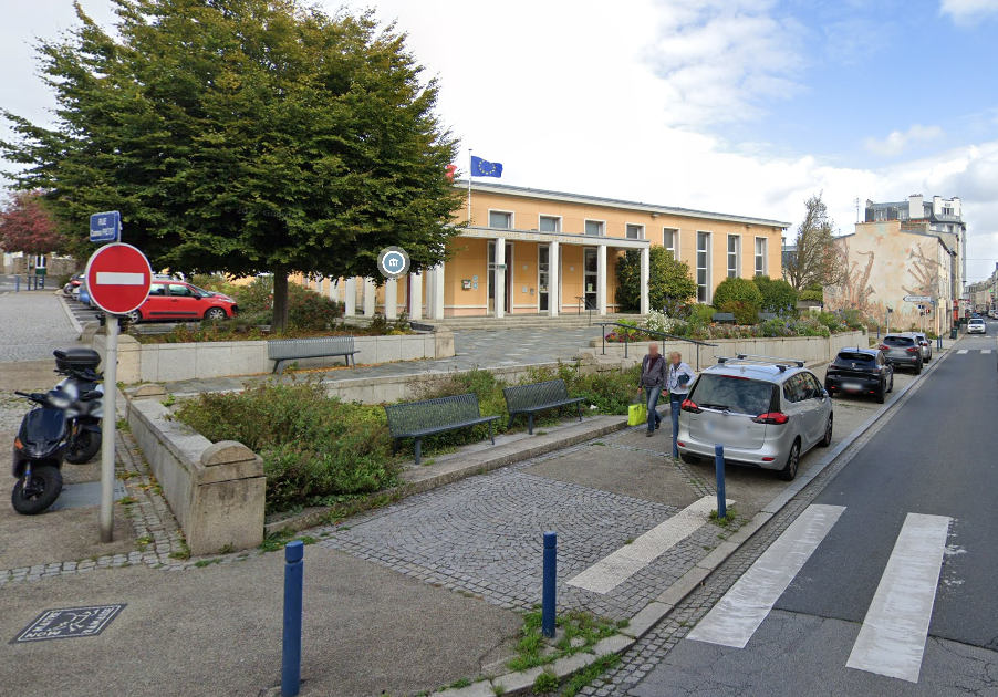 À VENDRE BREST RIVE DROITE ATELIER À TRANSFORMER EN LOGEMENTS – 170 m²