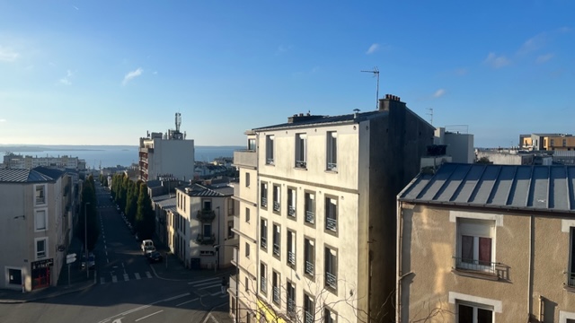 A VENDRE, BREST, CENTRE, Appartement Studio, VUE MER