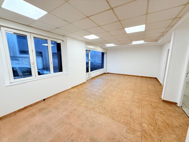 A louer Local professionnel 56 m² – Quartier Saint-Pierre Brest - Refait à neuf