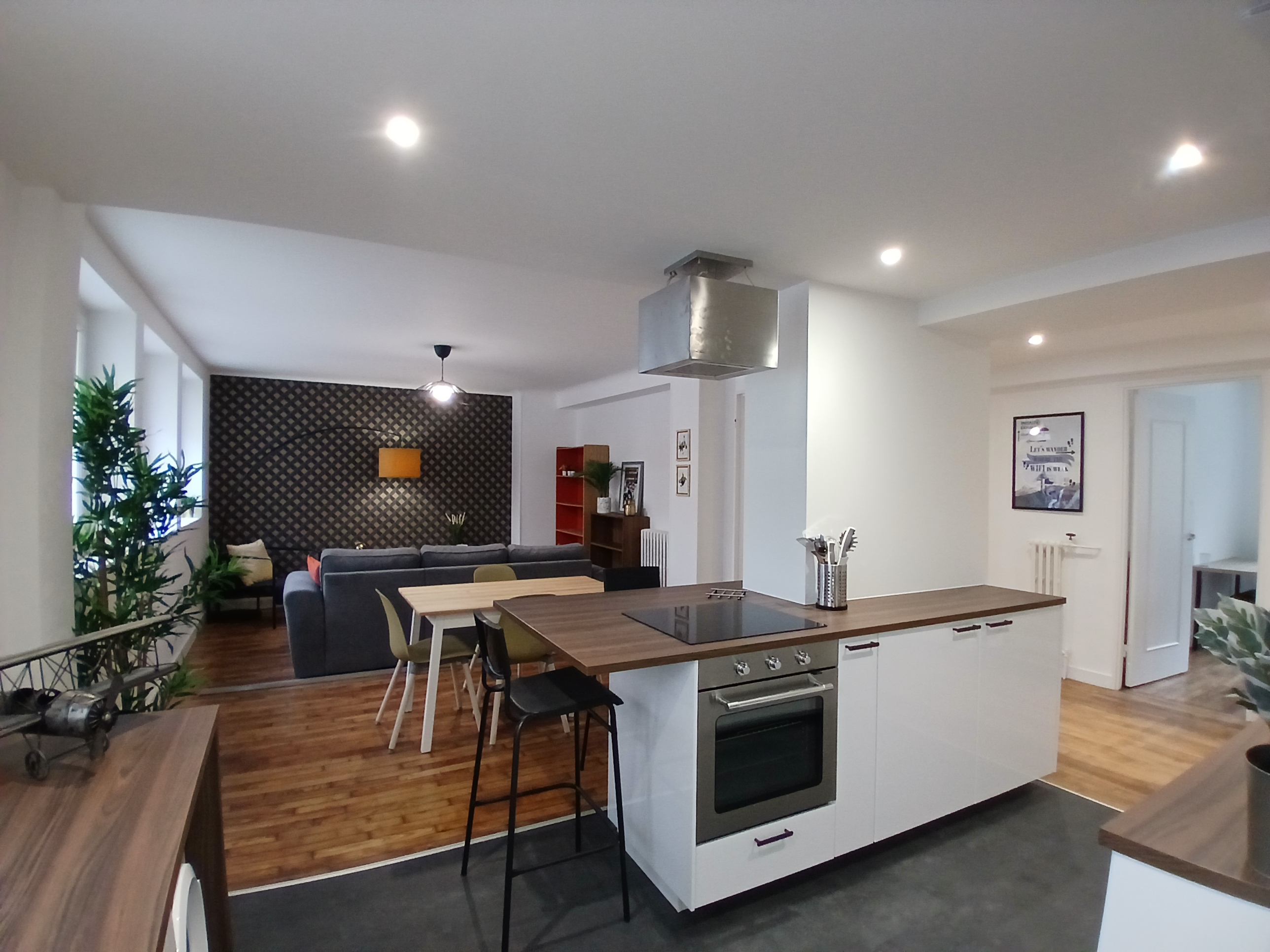 A VENDRE, CENTRE, LIBERTÉ, Appartement T4, parfait étt