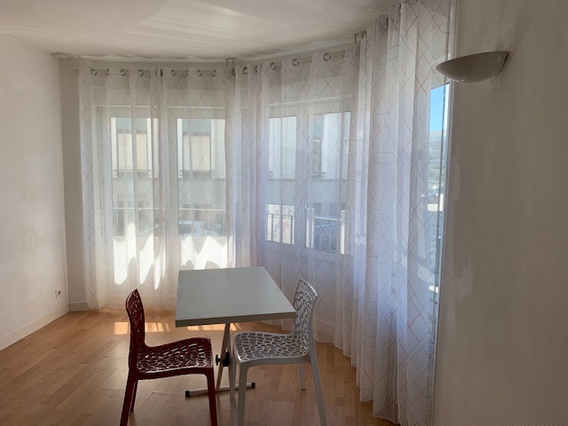 A LOUER BREST LIBERTE STUDIO 21 M2 Hyper-centre