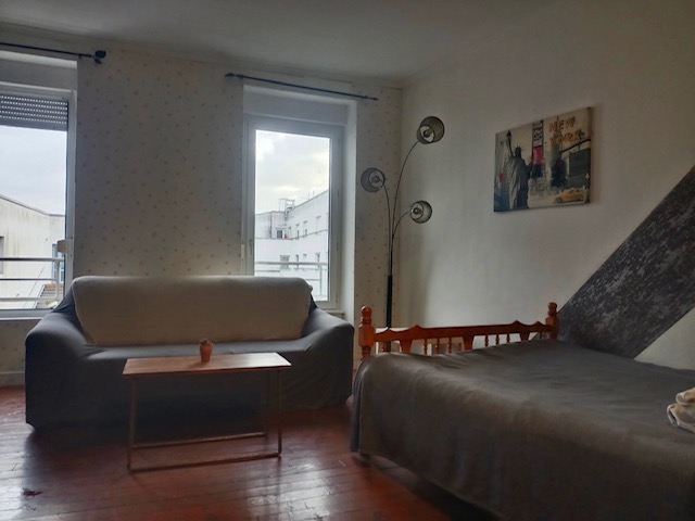 A VENDRE, BREST, QUATRE MOULINS, Appartement T1 vendu loué