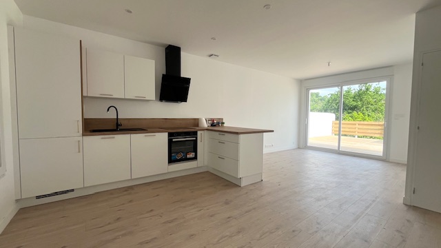 A VENDRE BREST STANG-ALAR, MOULIN BLANC Maison 4 pièces avec jardin et terrasse