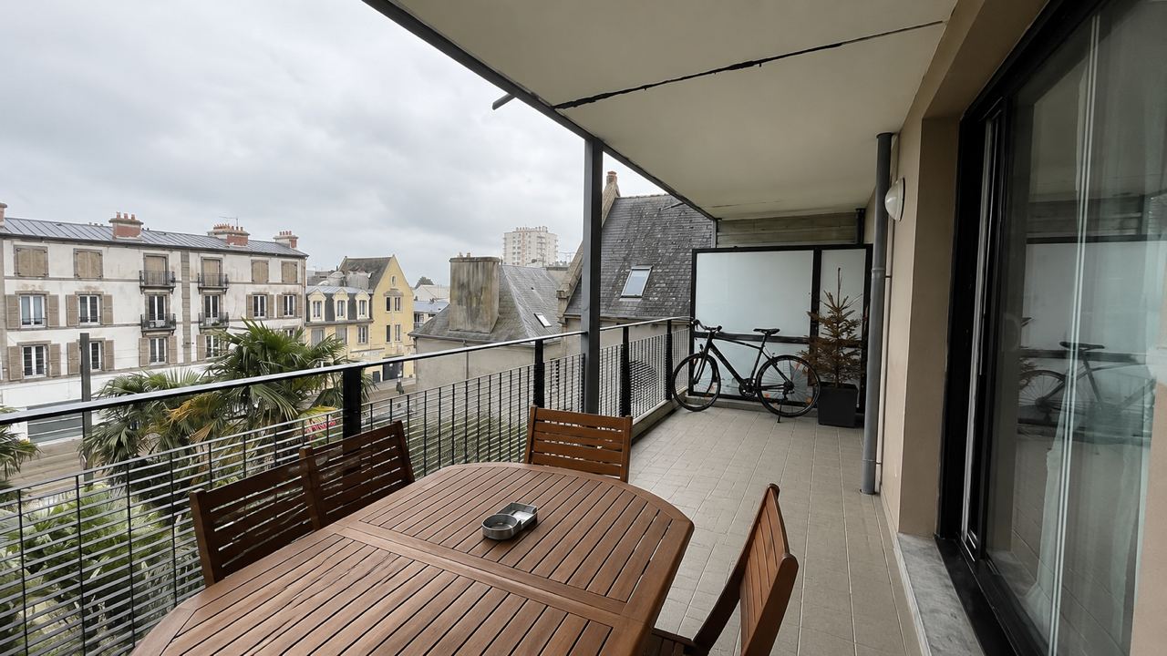 A VENDRE BREST KERICHEN Appartement 2 pièces avec terrasse et parking