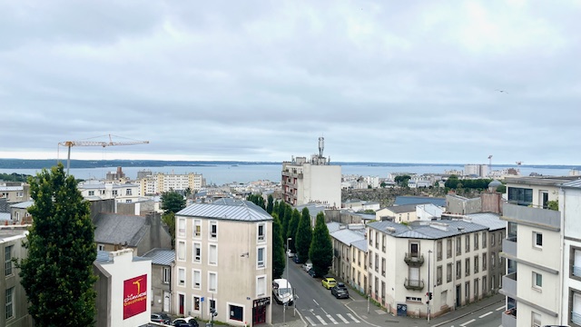 A VENDRE, BREST, CENTRE/JAURES, STUDIO, VUE MER