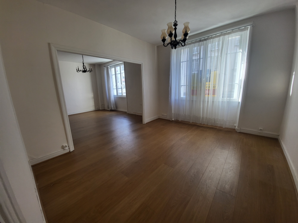 A VENDRE, BREST CENTRE, APPARTEMENT T5